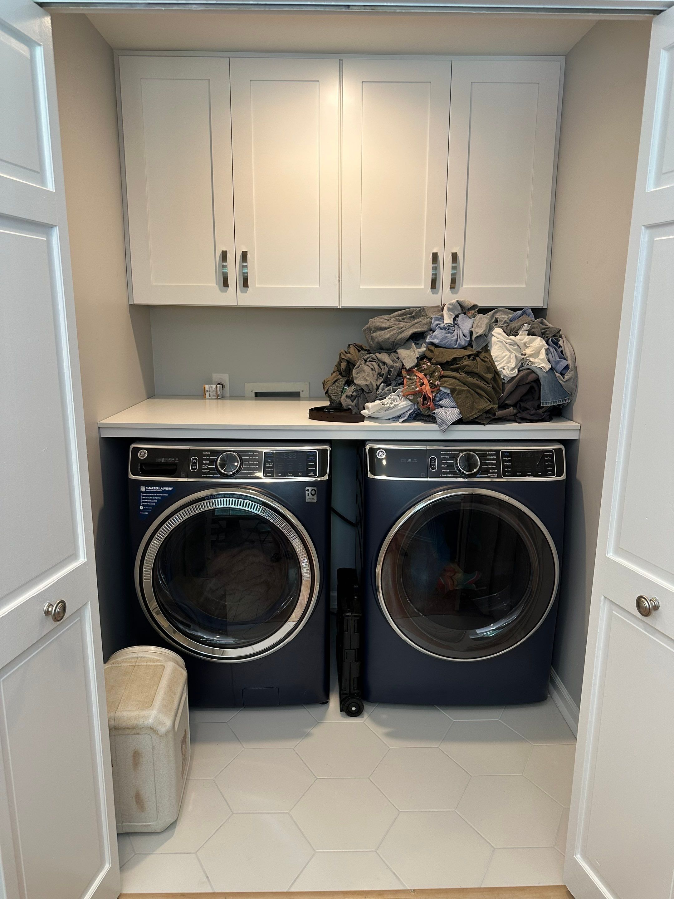 Kitchen, Flooring & Bathroom Remodel — photo 7